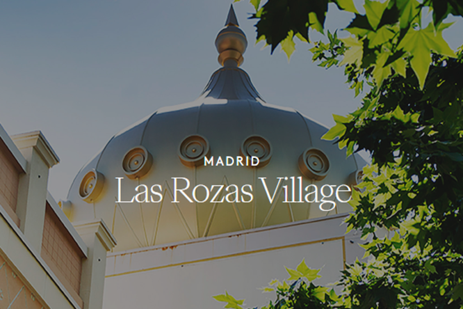 Las Rozas Village إسبانيا مكان جميل يشتمل على العديد من الماركات العالمية والمنتجات الأصلية وبجانبه منطقة ترفيهية ومطاعم .