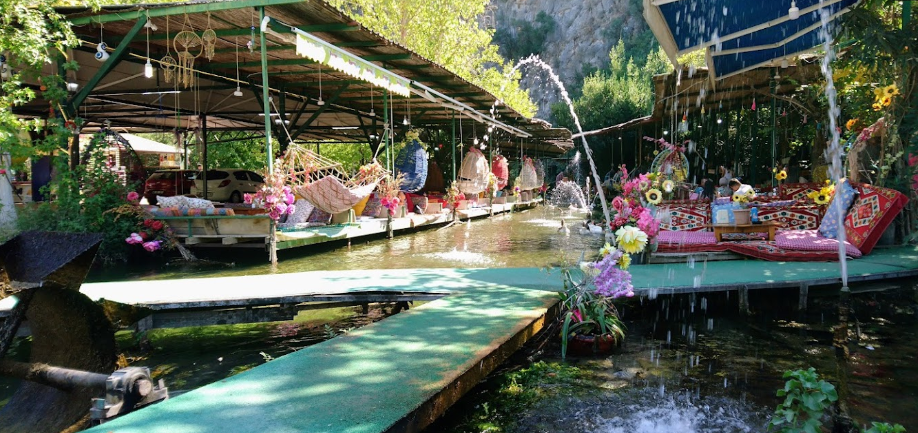 مطعم ساكليكنت Kayıp Cennet Restaurant Saklıkent / Muhtarın Yeri